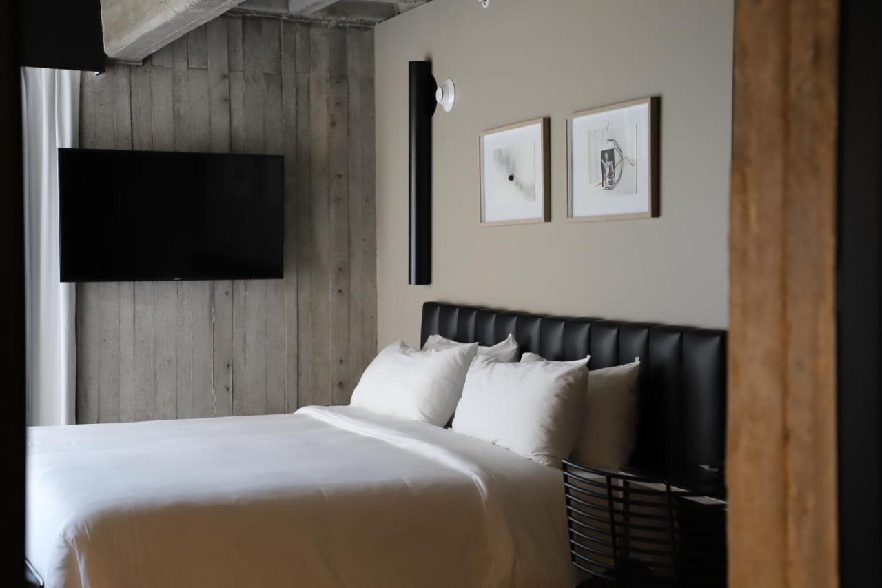 Bellwort Hotel Гвадалахара Екстер'єр фото